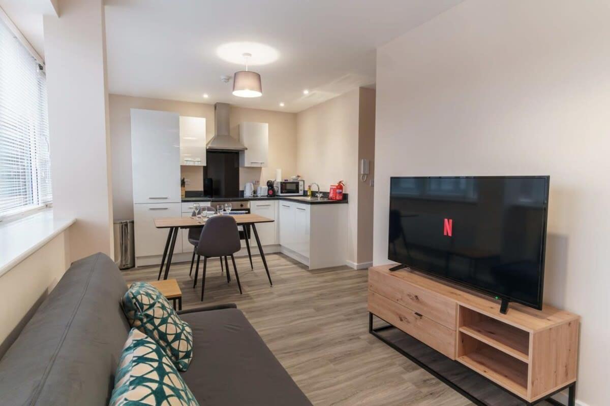 Fantastic 1 Bed Flat Manchester - Sleeps 3 Dış mekan fotoğraf