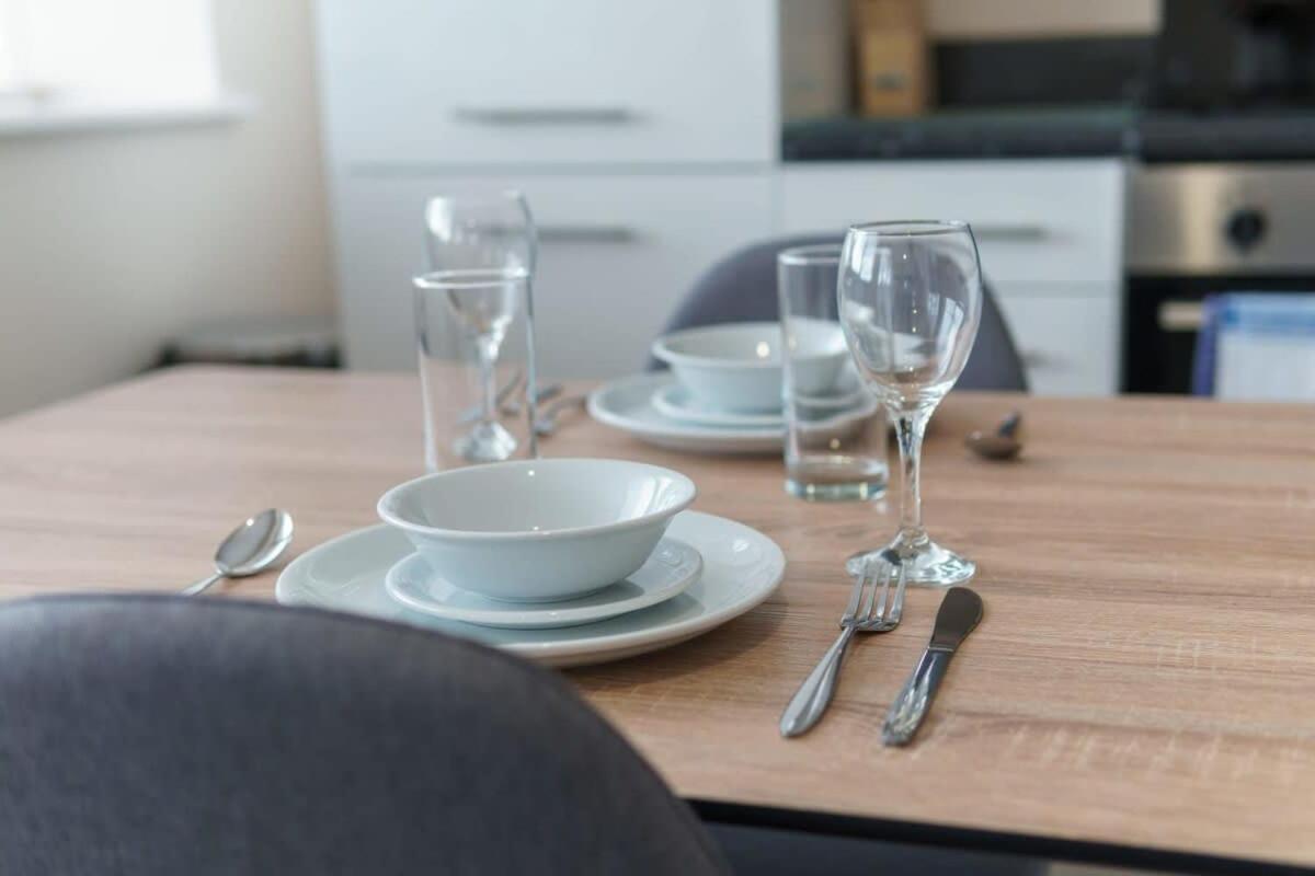 Fantastic 1 Bed Flat Manchester - Sleeps 3 Dış mekan fotoğraf