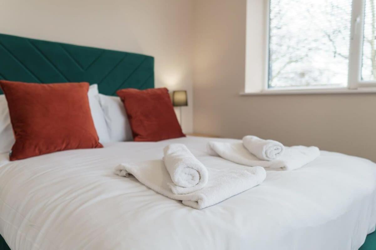 Fantastic 1 Bed Flat Manchester - Sleeps 3 Dış mekan fotoğraf