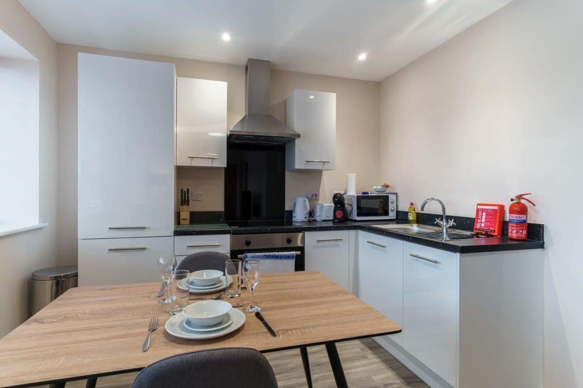 Fantastic 1 Bed Flat Manchester - Sleeps 3 Dış mekan fotoğraf